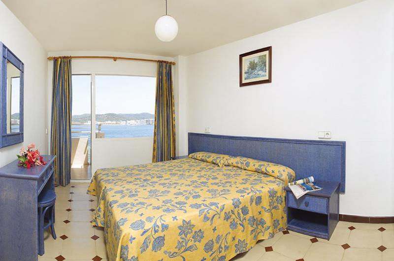 Sant Antoni de Portmany Playa Bella Apartments מראה חיצוני תמונה