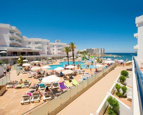 Sant Antoni de Portmany Playa Bella Apartments מראה חיצוני תמונה
